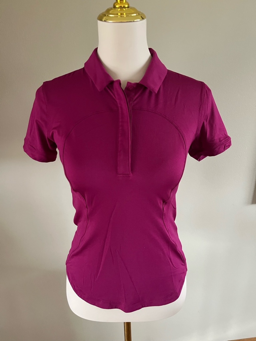Lululemon Quick-Drying Short Sleeve Polo Shirt- Size 2 - Picture 6 of 10